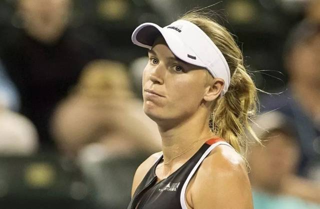 2分，又是2分！顶薪中锋被34岁老将羞辱，球迷嘲讽：这表现真的可以