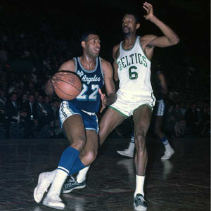 NBA球员数据榜：字母哥助攻领先,