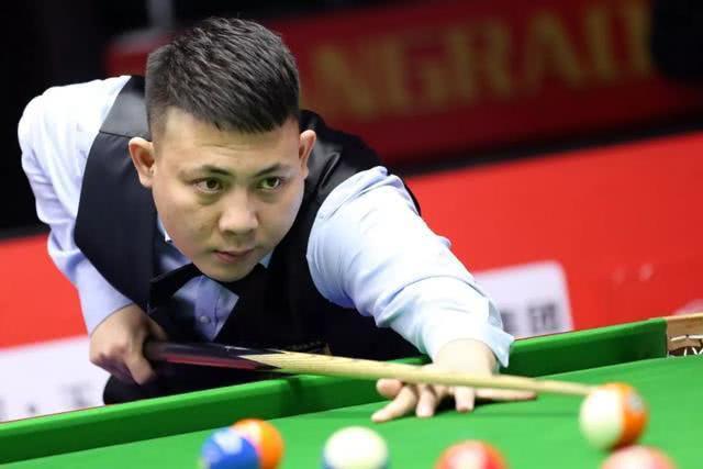 这里是我的主场，加布里埃尔向库尼亚介绍阿森纳训练基地