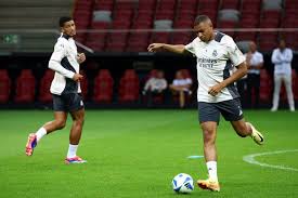 案馆馆长被 案馆馆长被