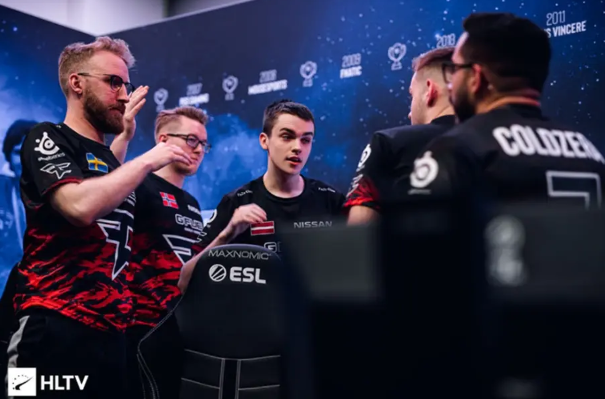 在面对小贾 在面对小贾