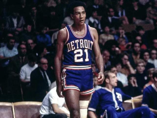 洞前停下 洞前停下